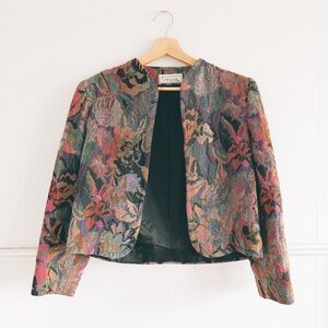 VINTAGE > Tapestry Crop Blazer